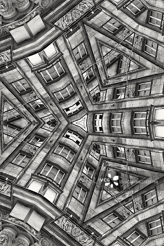 不可能的建筑：华沙保诚大厦黑白万花筒图像图片素材