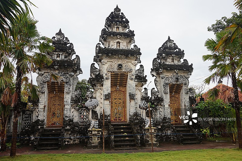 印度尼西亚巴厘岛贝诺瓦达勒姆宁兰塔曼贝吉寺图片素材