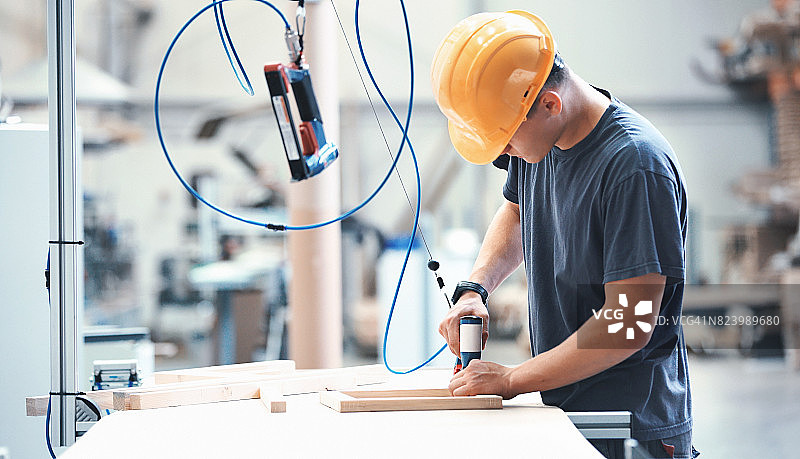 家具厂工人图片素材