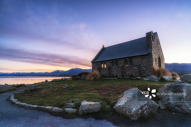 新西兰好牧羊人教堂的暮色图片素材