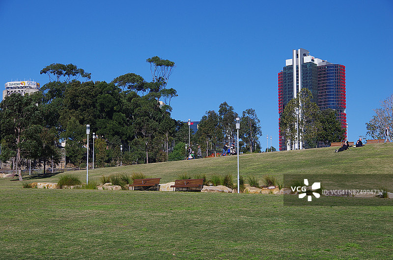 观星者草坪，巴兰加鲁保护区，巴兰加鲁，悉尼，新南威尔士州，澳大利亚图片素材