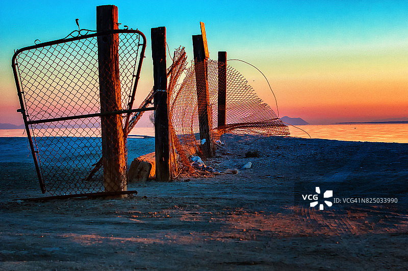 无用的栅栏图片素材