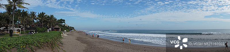 印度尼西亚巴厘岛水明漾海滩全景图片素材