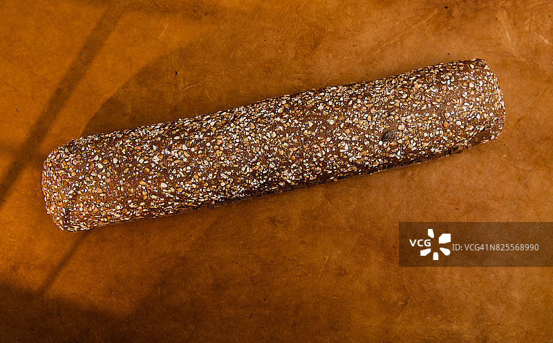 南瓜籽葵花籽法棍面包图片素材