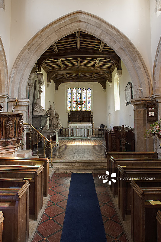 白金汉郡德雷顿博尚圣玛丽圣女教堂图片素材