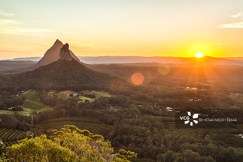 玻璃屋山，阳光海岸内陆，澳大利亚昆士兰图片素材