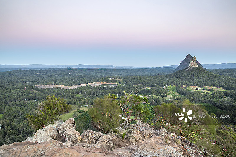 玻璃屋山，阳光海岸内陆，澳大利亚昆士兰图片素材