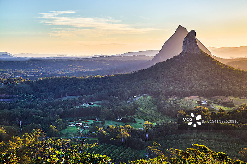 玻璃屋山，阳光海岸内陆，澳大利亚昆士兰图片素材