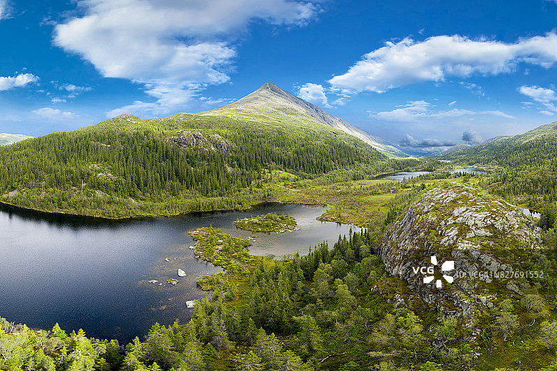 从高斯达伦眺望古斯塔托彭 - 挪威图片素材
