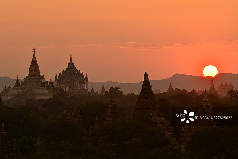 缅甸蒲甘日落图片素材