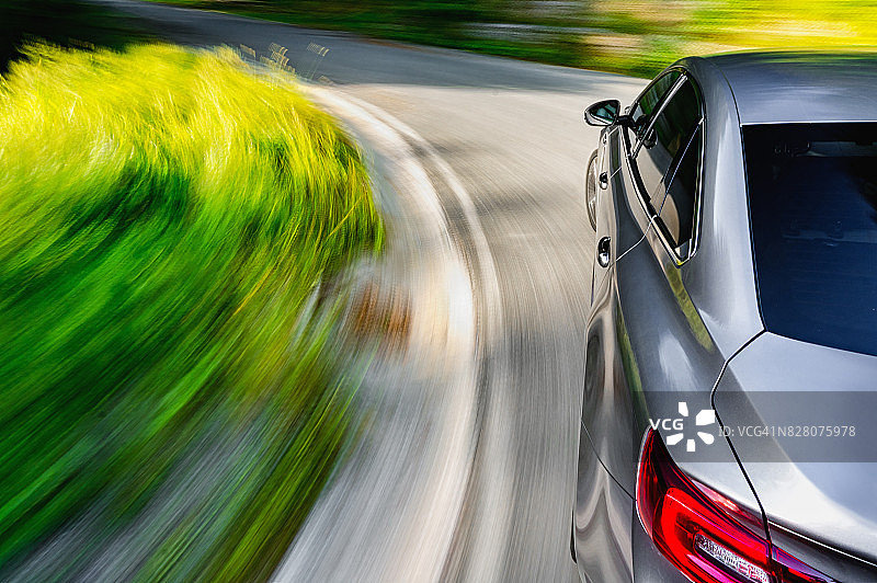 驾驶汽车图片素材