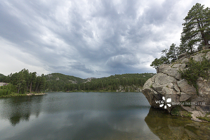 美国南达科他州的湖泊图片素材