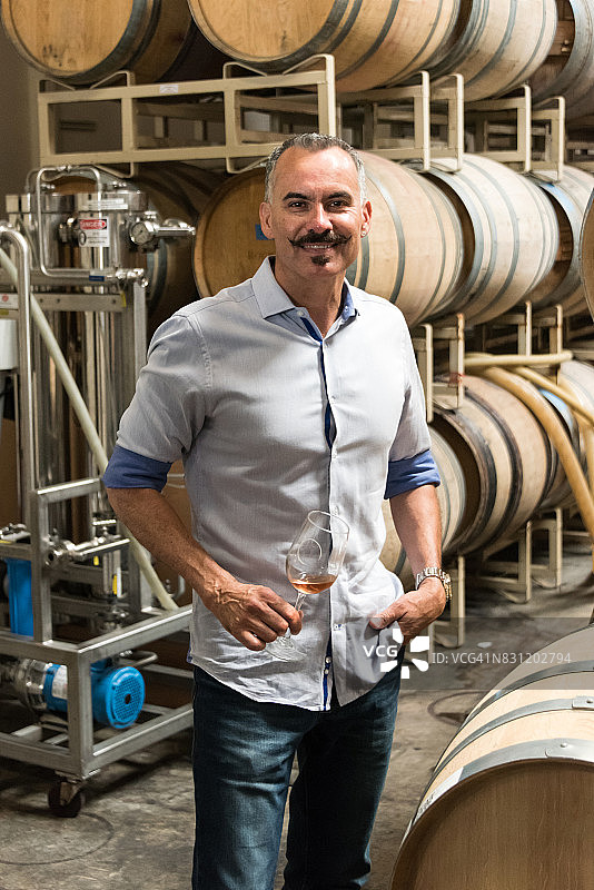 小型酿酒厂主图片素材