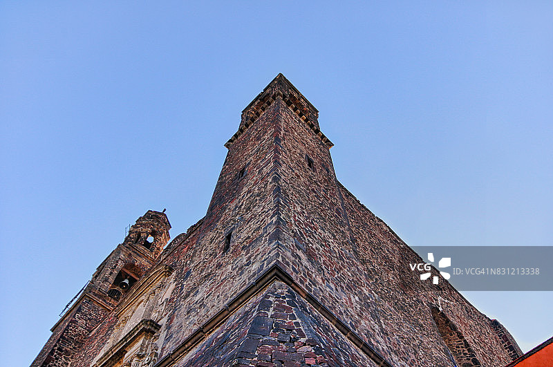 墨西哥墨西哥城特拉特洛尔科圣地亚哥教堂图片素材