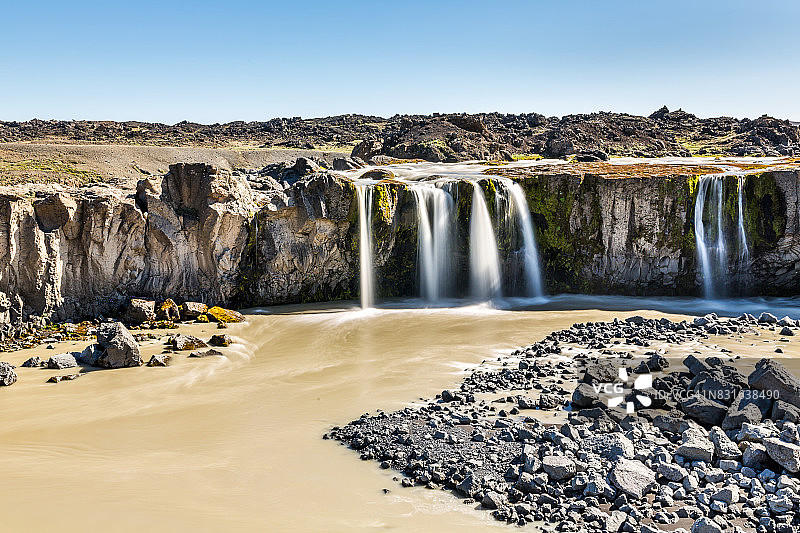 冰岛Skjalfandafljot的Hrafnabjargafossar瀑布图片素材