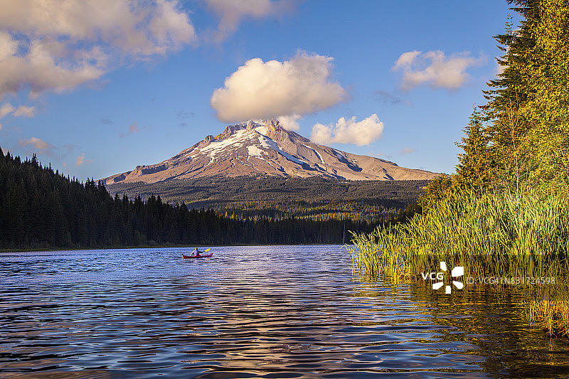 俄勒冈州的日全食路径图片素材