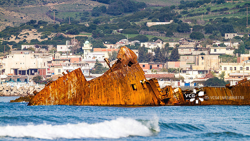 安纳巴附近的海岸线图片素材