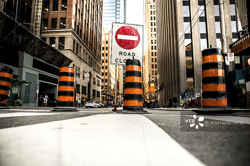 城市因恐怖袭击道路封闭图片素材