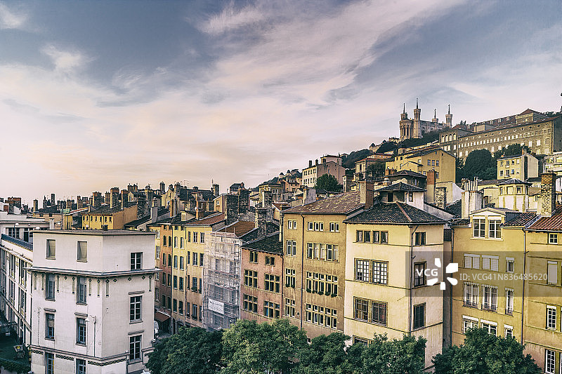 里昂老城区和富维耶圣母院图片素材