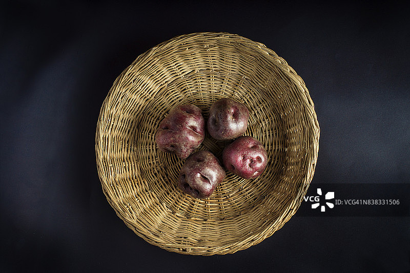 新鲜土豆图片素材