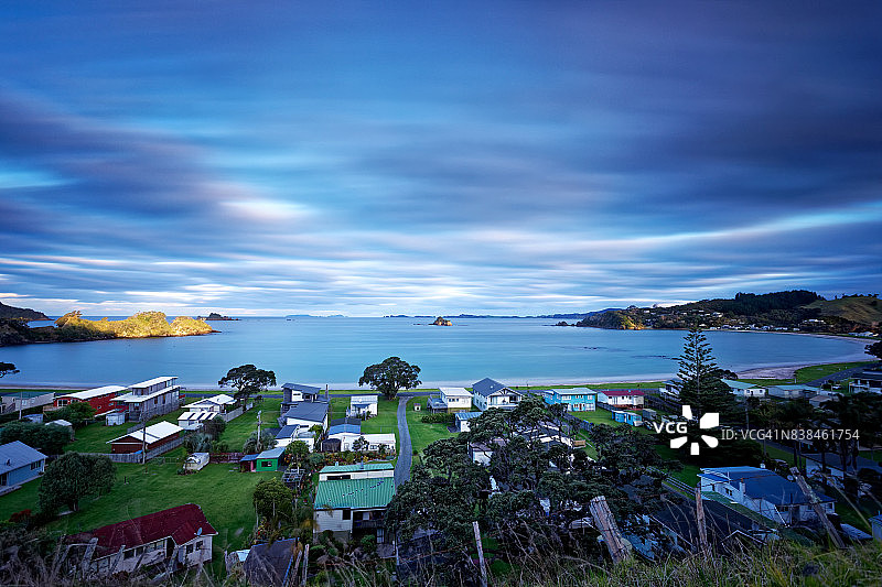 中国新西兰北岛奥库拉湾和度假屋图片素材
