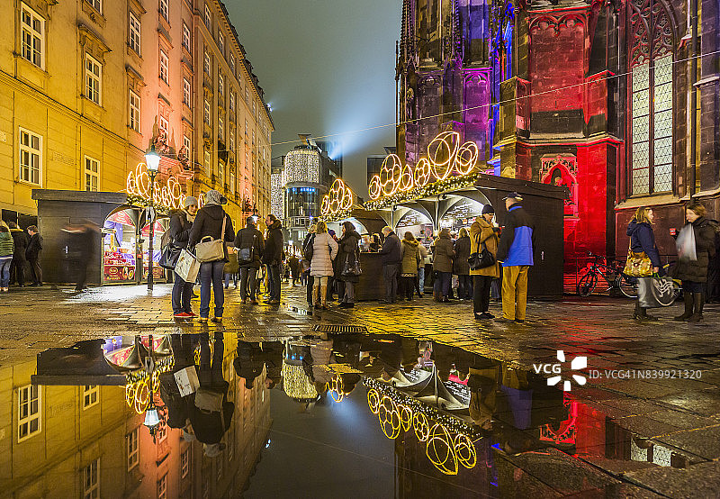 斯蒂芬广场的圣诞市场图片素材