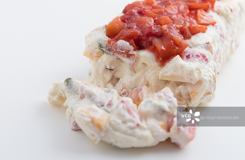 草莓和油桃半冻糕图片素材