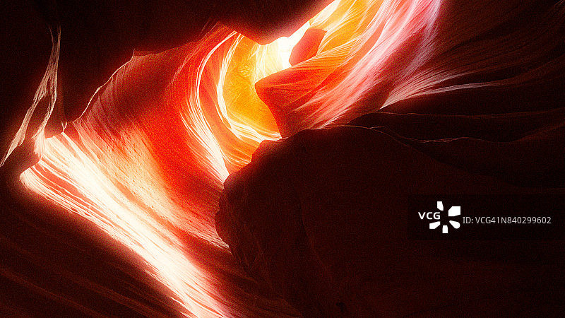 羚羊峡谷上游的天然岩石图片素材