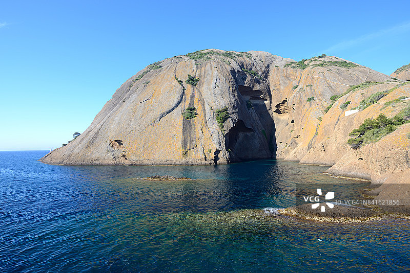 拉西奥塔普罗旺斯的岩石海岬与海湾图片素材
