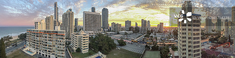 冲浪者天堂天际线日落景观图片素材