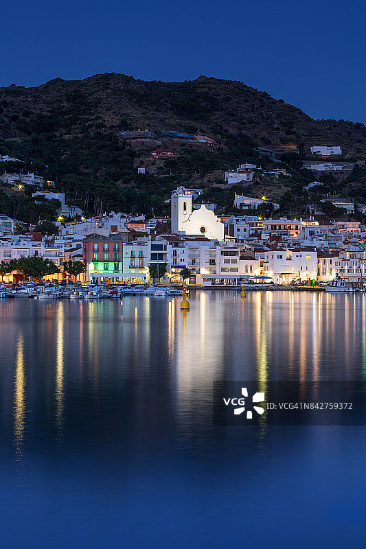 西班牙Port de la Selva港口蓝色时刻图片素材