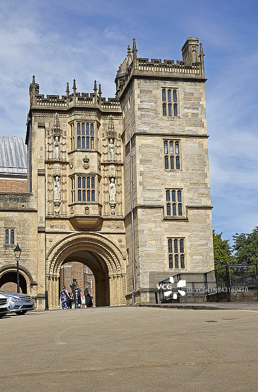 布里斯托尔历史悠久的修道院大门立面图片素材