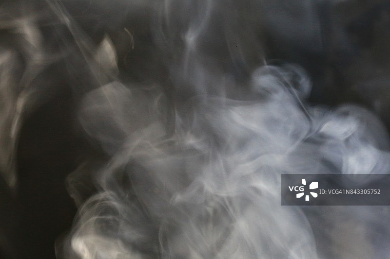 香烟烟雾图片素材