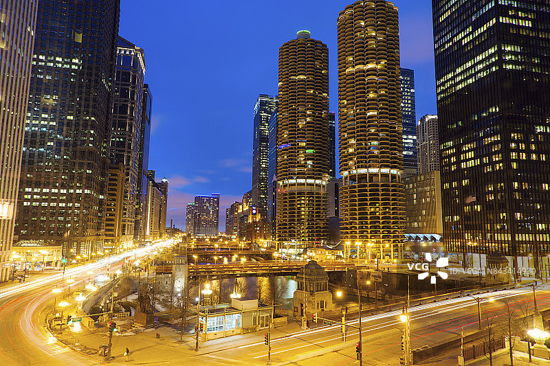 芝加哥河畔建筑图片素材