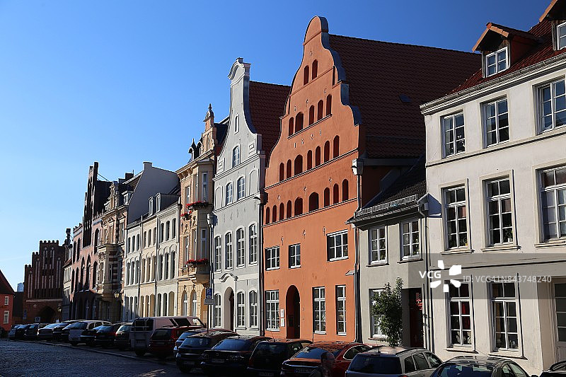 老城区中的历史建筑图片素材