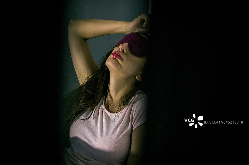 疲惫的女人图片素材