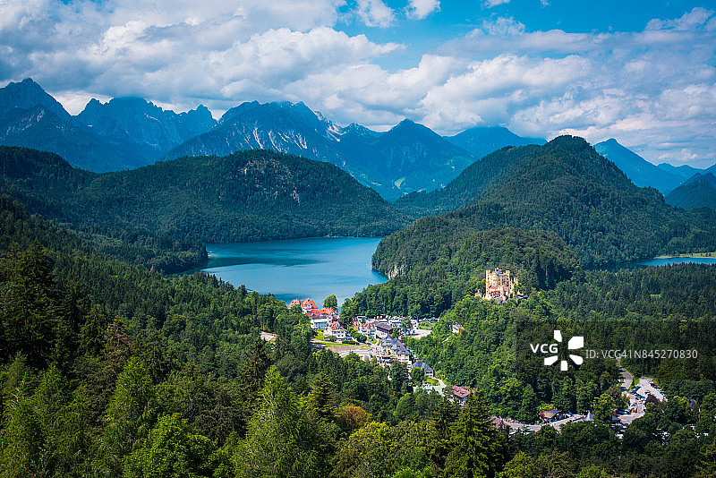 阿尔卑斯湖和霍亨施万高城堡图片素材