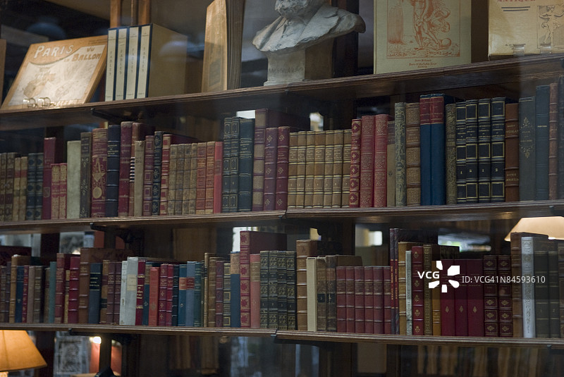 巴黎二手书店图片素材