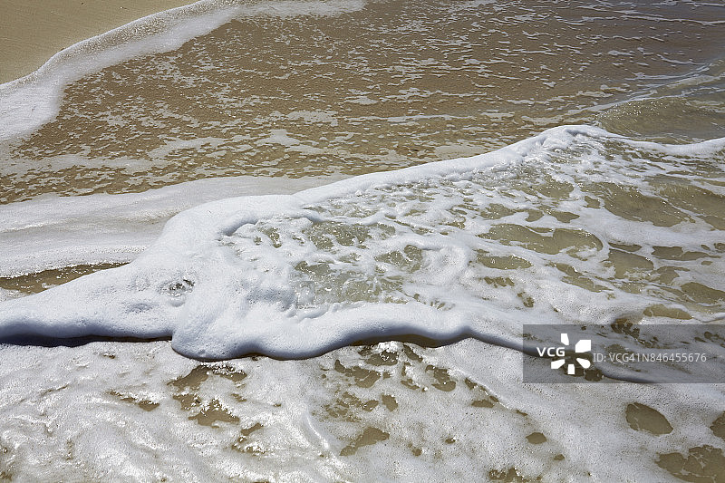 热带海滩海岸线冲浪图片素材