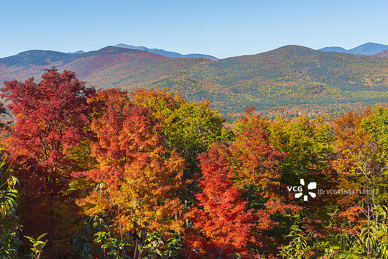 美国新罕布什尔州的印度夏季图片素材