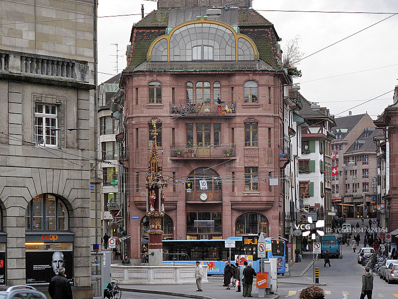 瑞士巴塞尔时尚集市街景图片素材