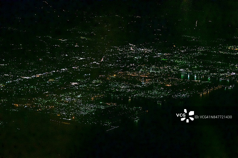 千叶县木更津市工厂区夜间航拍景观图片素材