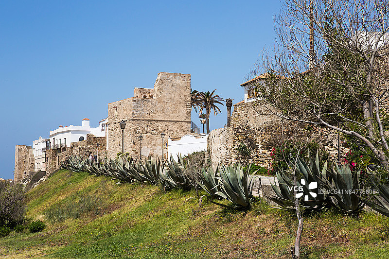 塔里法城堡 - 古兹曼埃尔布埃诺城堡，塔里法 - (西班牙安达卢西亚)图片素材