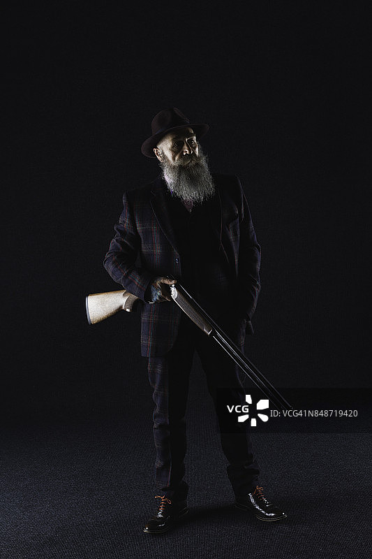 守猎人肖像图片素材