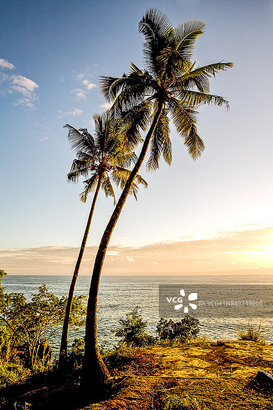 昂儒昂岛莫亚海滩图片素材