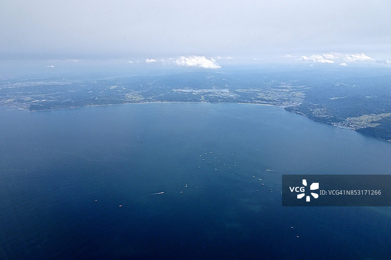 飞机航拍：千叶县富津市与东京湾（白天）图片素材