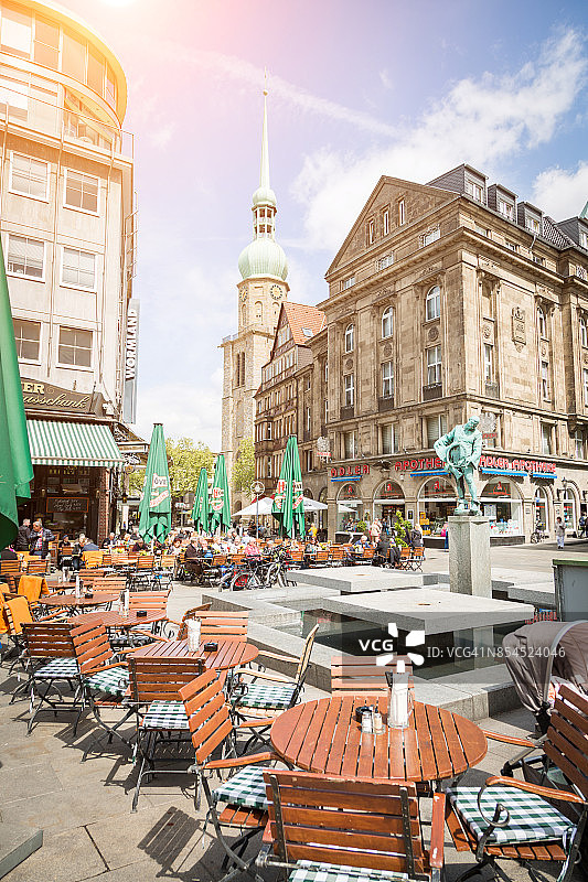 德国多特蒙德的餐厅花园图片素材