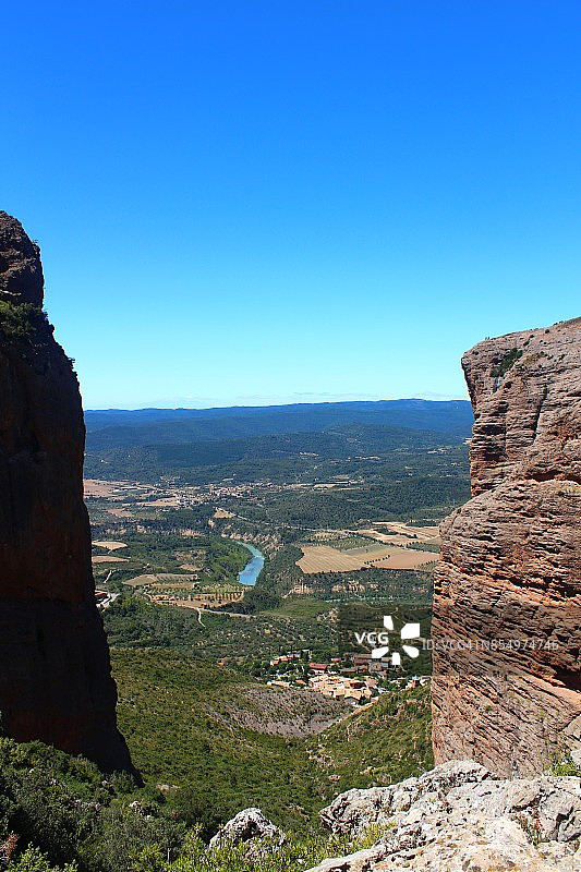 西班牙韦斯卡省里格洛斯岩层图片素材