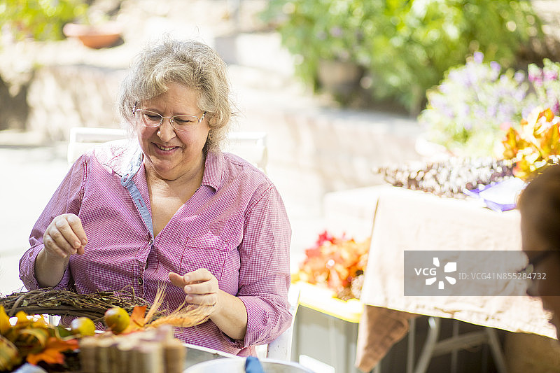 社会的老年人图片素材