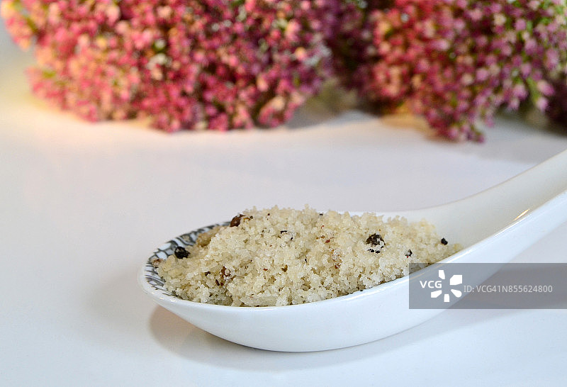 胡椒佐香醇的葡萄酒图片素材